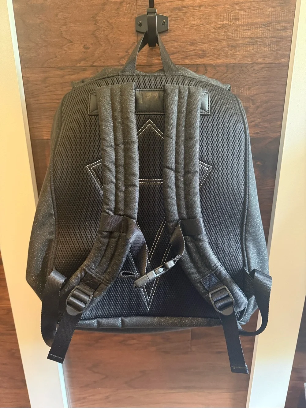 InVivva by Lululemon Black Sparkle Drawstring Backpack with Buckle Closure